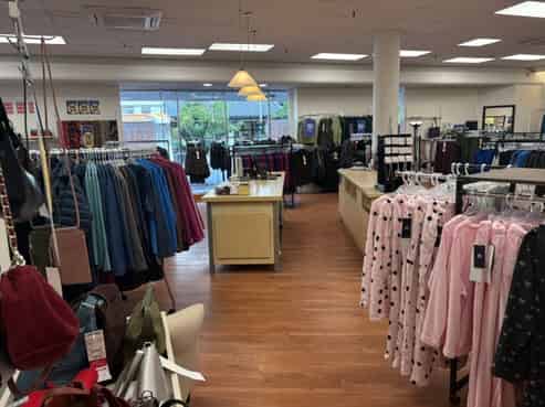 Prime Retail Opportunity on Dickens Street