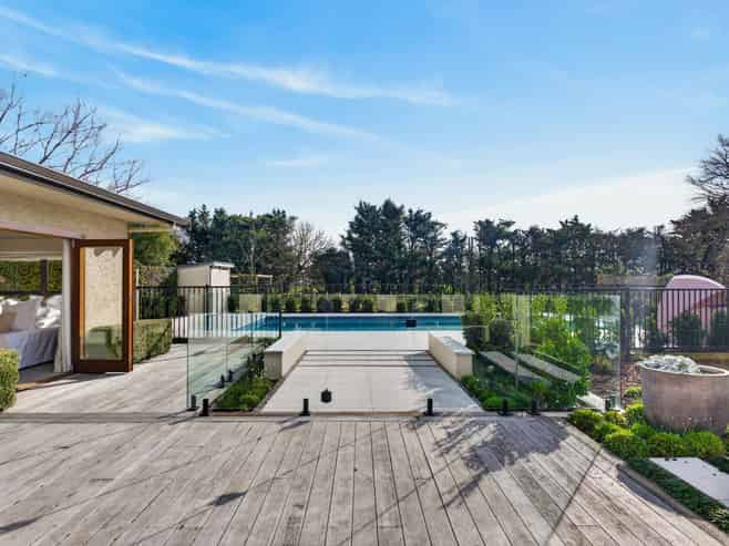 93 Paki Paki Road, Longlands