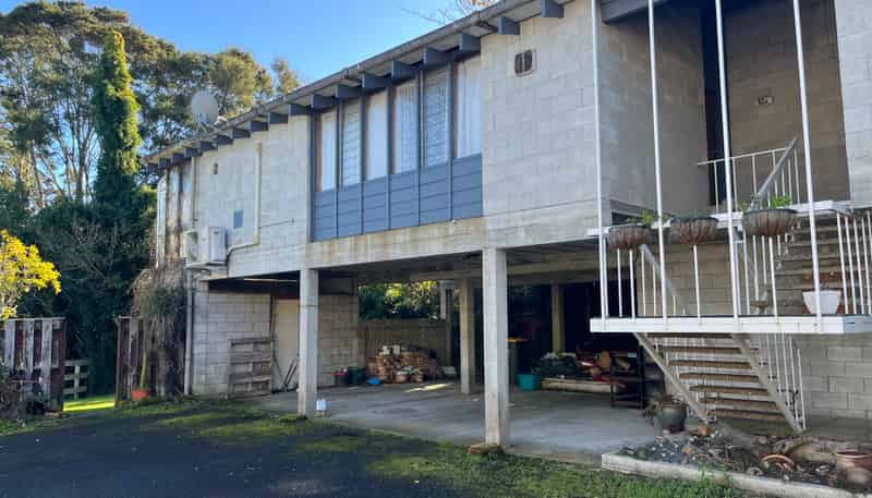 12b Pollen Cres, Melville