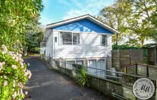 9 Joshua Place, Weymouth
