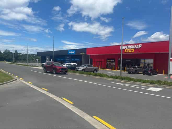 1,926m² Retail Space at Tauriko