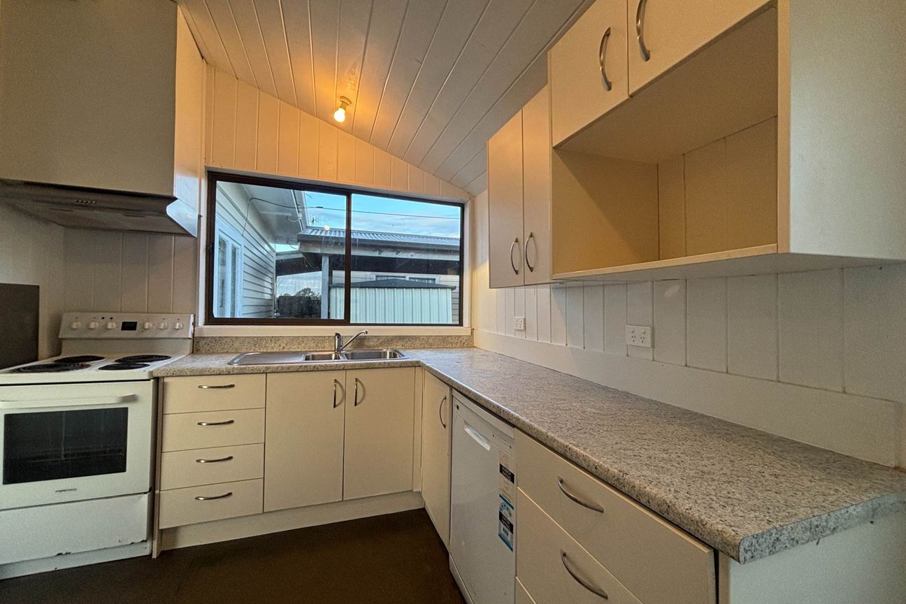 More Than Meets the Eye - Spacious 3 bedroom -... - Widok 2