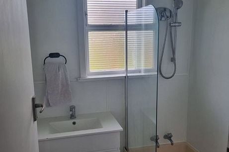 3 Bedroom Home with Large Back Yard! Pet Friendly - Widok 4