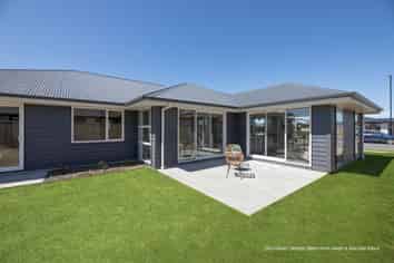 5 Whitehorn Drive, Lincoln