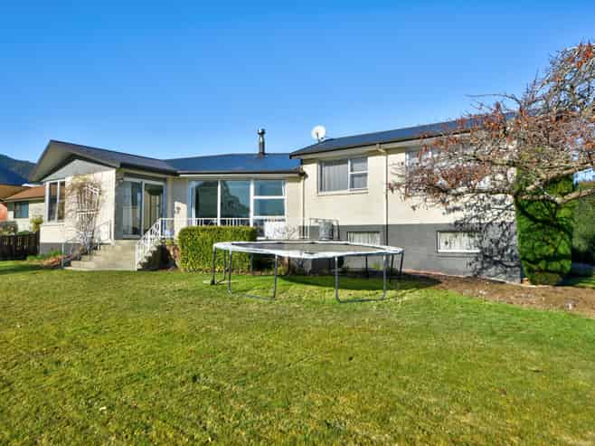 2 Mill Street, Tapanui