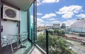 325/8 Dockside Lane, Auckland Central