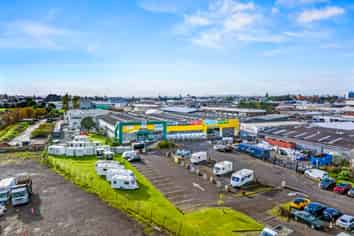 Large-Scale Industrial Investment with Development Potential 
