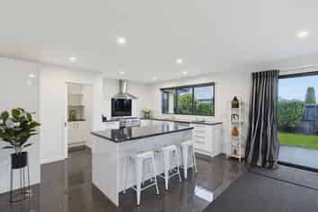 76 Shadbolt Lane, Rolleston
