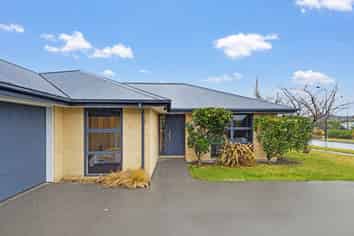 76 Shadbolt Lane, Rolleston
