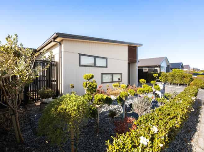 20 Trewern Avenue, Chartwell