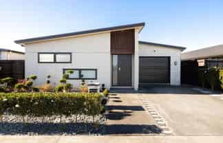20 Trewern Avenue, Chartwell