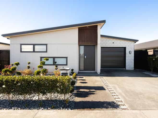 20 Trewern Avenue, Chartwell