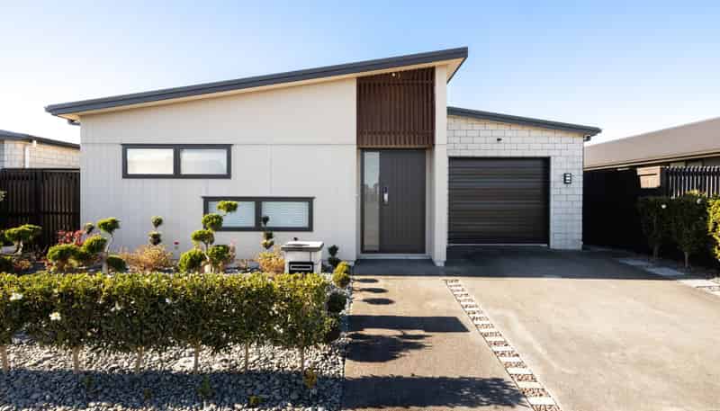 20 Trewern Avenue, Chartwell