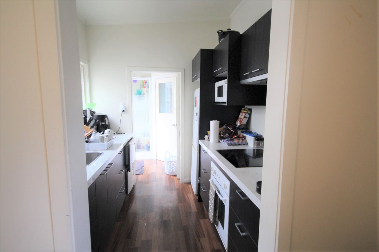 Spacious 5-Bedroom Home with Sleepout - Ansicht 5