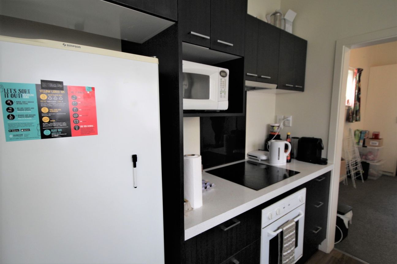 Spacious 5-Bedroom Home with Sleepout - Ansicht 4