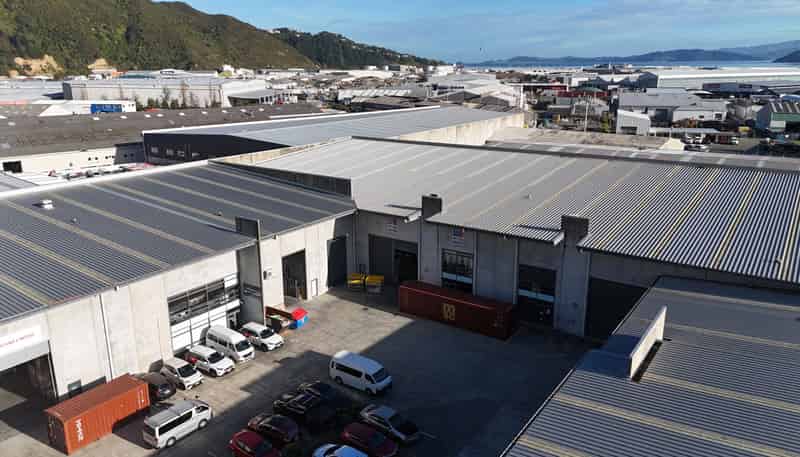 Unit 4, 21 Bell Road South, Gracefield