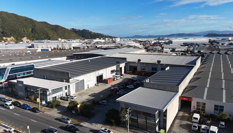 Unit 4, 21 Bell Road South, Gracefield