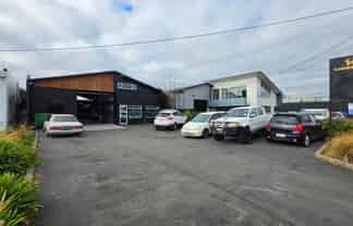 Freehold Tenanted Industrial Investment