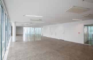 Modern Parnell Office with 3 Carparks
