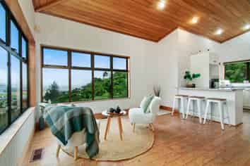 81 Viewmont Drive, Harbour View