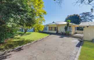 46  Grande Vue Road, Manurewa