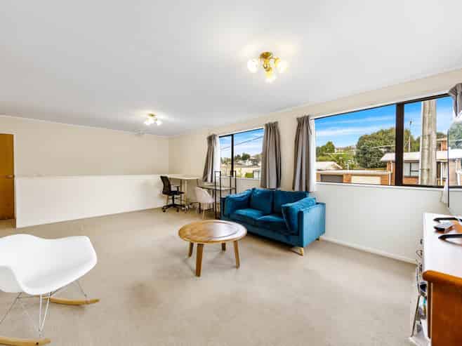 581B  Mt Albert Road, Royal Oak