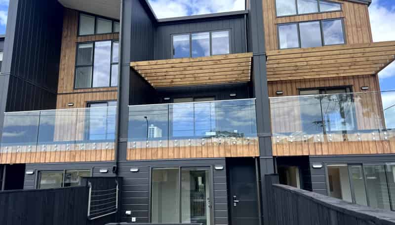 2/107 Hendon Ave, Mount Albert