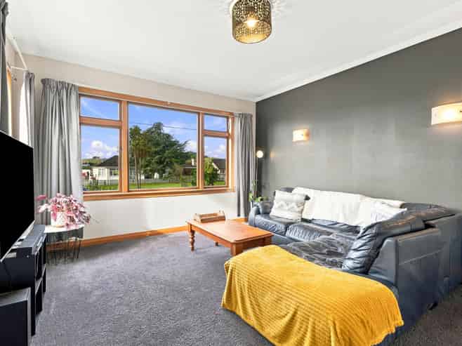 17 Tinirau Street, Whanganui East