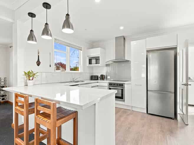 17 Tinirau Street, Whanganui East