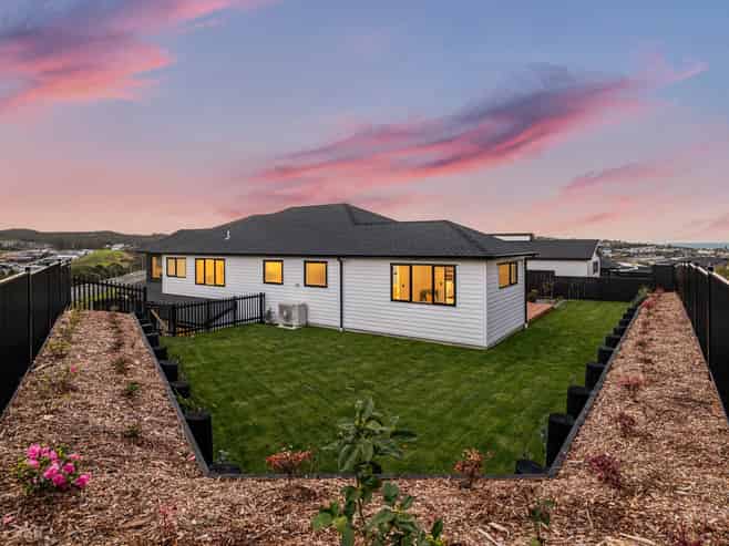 36 Skulander Crescent, Millwater