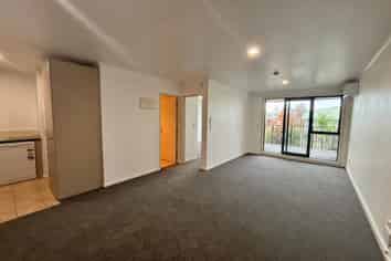 2P/1 Wadier Place, Henderson