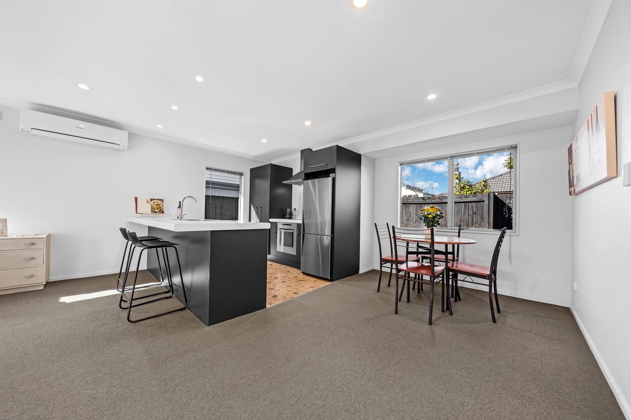 Tucked Away, Designed for Family Living - Widok 6