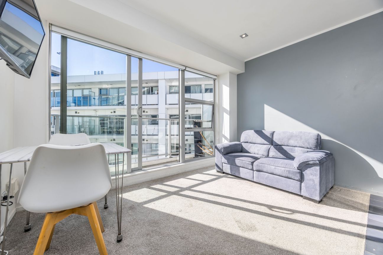 North-Facing Furnished Apartment with City Views & Balcony in The Volt – pohled 5