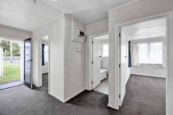 78a Pembroke Road west, Stratford