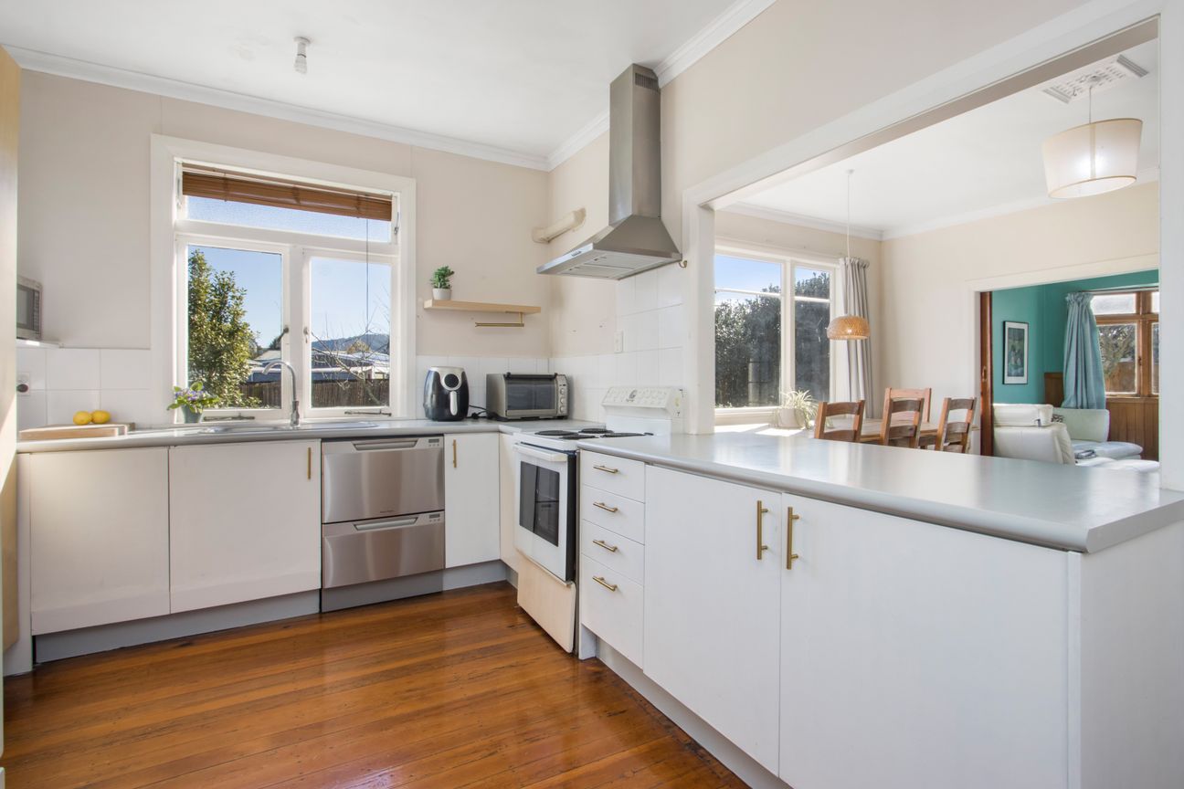 Unlock the Potential - Spacious Family Home - Widok 2