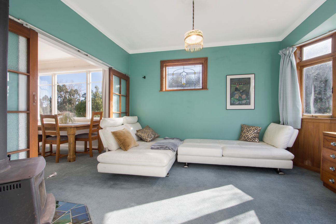 Unlock the Potential - Spacious Family Home - Więcej