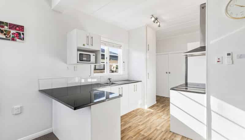 1/13 Russell Road, Manurewa