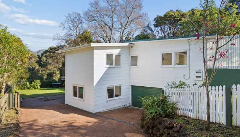 1 Kilgour Terrace, Huia