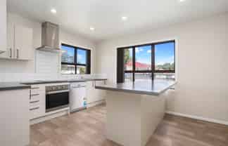 26 Kuaka Place, New Lynn