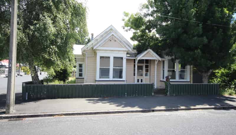 15 Paris Street, North East Valley