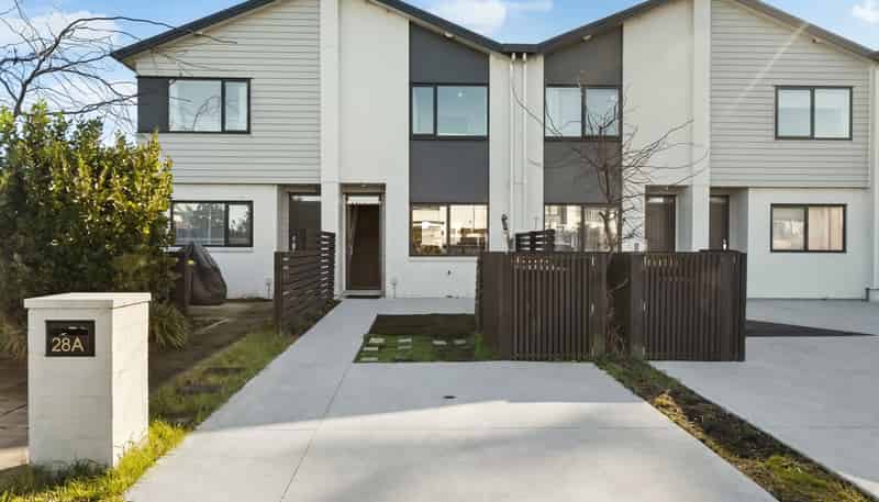 28A Biplane Street, Takanini