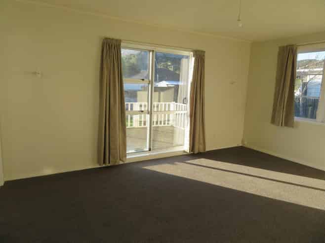 139 Reynolds Street, Taita