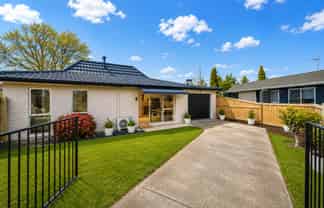 71A Tuhikaramea Road, Dinsdale