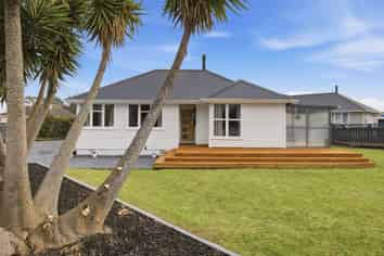97 Carlton Avenue, Tawhero