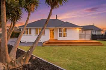 97 Carlton Avenue, Tawhero