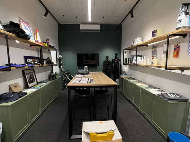 Immaculate ground floor office - quality fit out