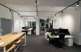 Immaculate ground floor office - quality fit out