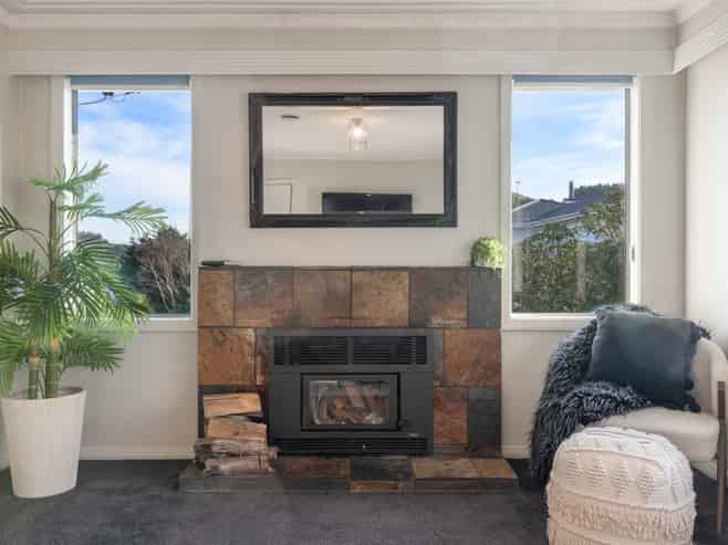 100 Barr Street, Kenmure
