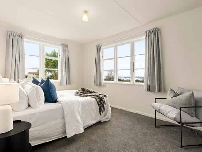 44 McCulloch Road, Panmure