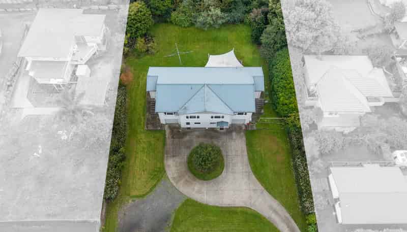 37 Burrows Street, Avenues